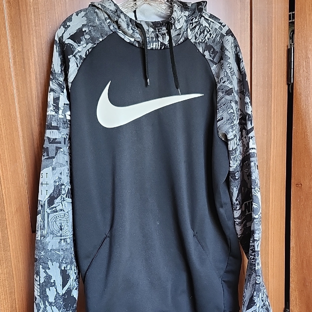 Nike Black and Gray Hoodie
